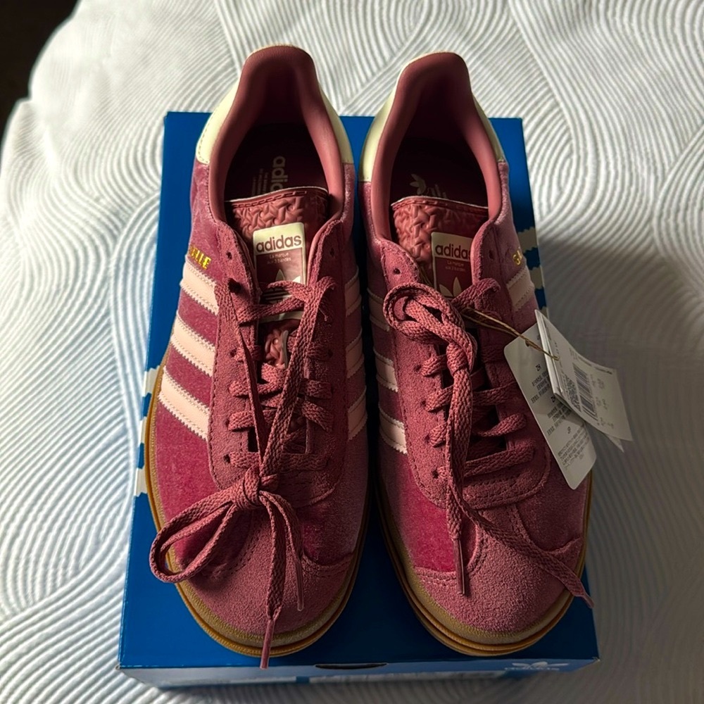 Adidas Gazelle Bold Women’s - Preloved Crimson, Sandy Pink & Off White - Size 7